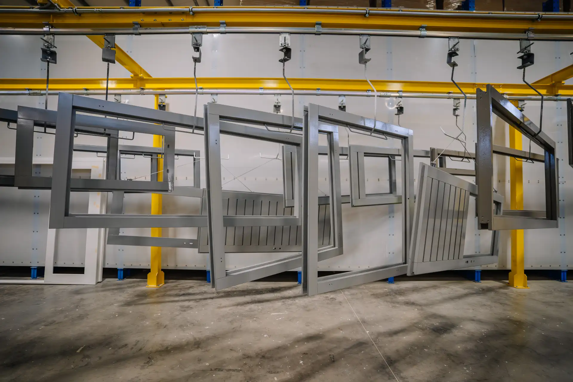 Notre atelier de peinture industrielle à Angers - Atelier Peinture Augelle